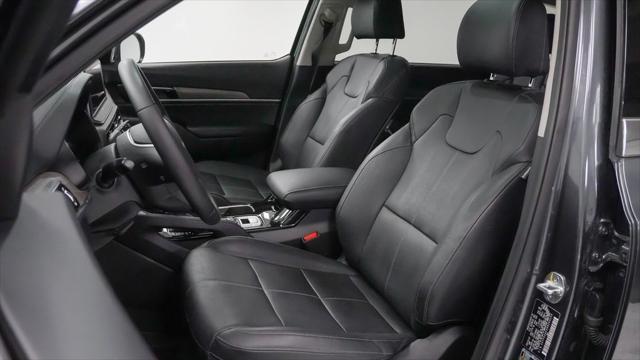 used 2022 Kia Telluride car, priced at $30,500