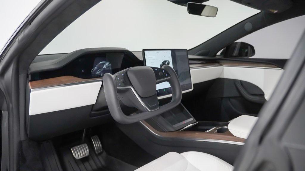 used 2021 Tesla Model S car, priced at $34,998