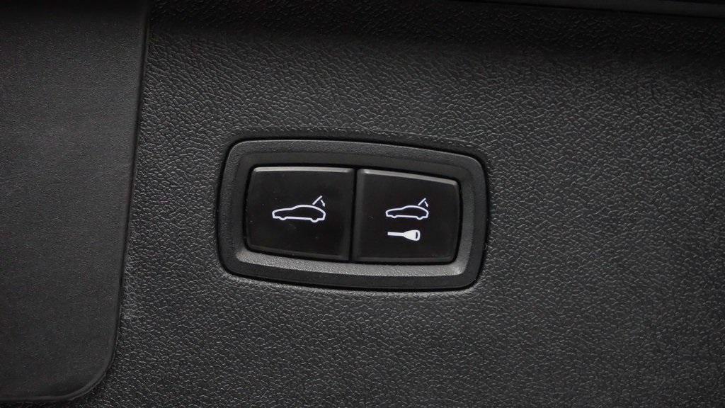 used 2020 Porsche Cayenne car, priced at $94,995