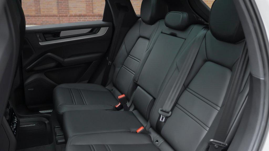 new 2025 Porsche Cayenne car, priced at $129,585