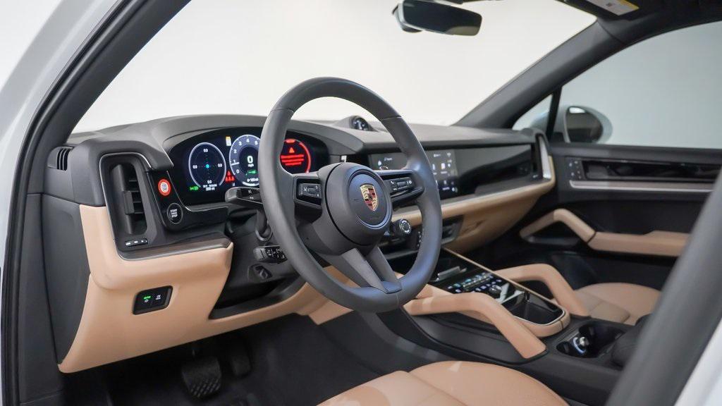 used 2025 Porsche Cayenne car, priced at $97,900