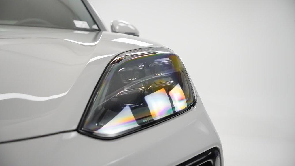 new 2025 Porsche Cayenne car, priced at $110,445