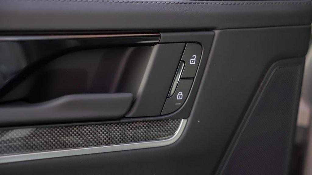 new 2025 Porsche Cayenne car, priced at $193,295