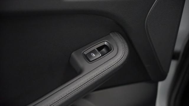 used 2022 Porsche Macan car, priced at $47,500