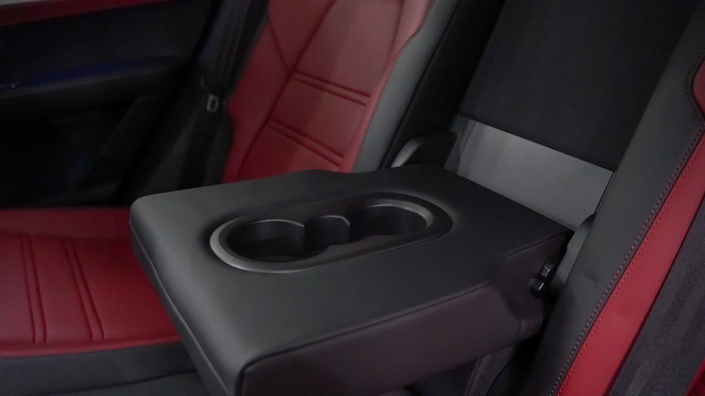 new 2025 Porsche Cayenne car, priced at $116,425