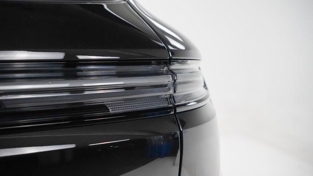 used 2025 Porsche Cayenne car, priced at $92,991