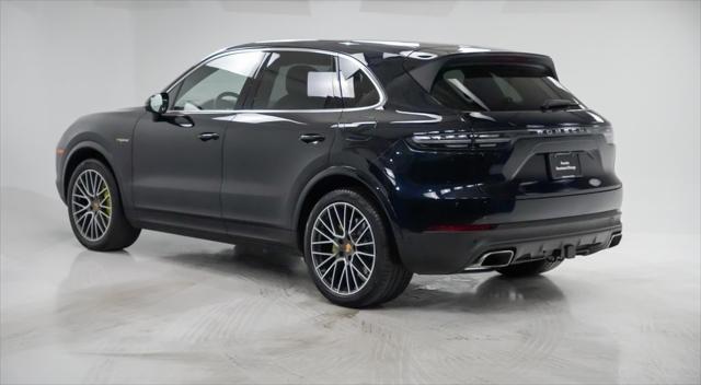 used 2023 Porsche Cayenne E-Hybrid car