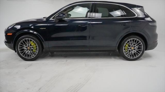 used 2023 Porsche Cayenne E-Hybrid car