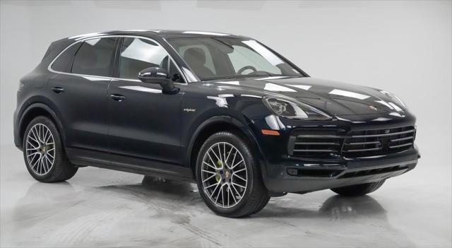 used 2023 Porsche Cayenne E-Hybrid car