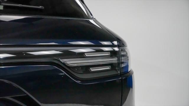 used 2023 Porsche Cayenne E-Hybrid car