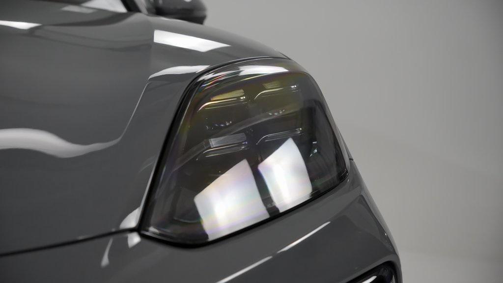 new 2025 Porsche Cayenne car, priced at $111,475