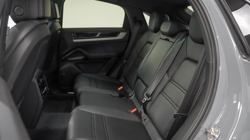 new 2025 Porsche Cayenne car, priced at $111,475