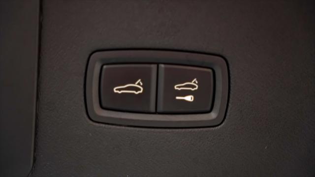 used 2021 Porsche Cayenne E-Hybrid car, priced at $61,991