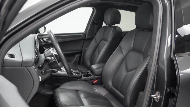 used 2017 Porsche Macan car
