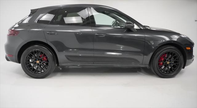 used 2017 Porsche Macan car