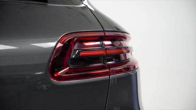 used 2017 Porsche Macan car