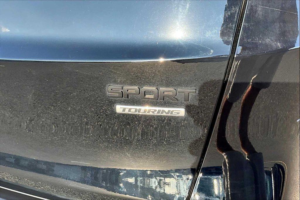 used 2024 Honda CR-V Hybrid car, priced at $35,874