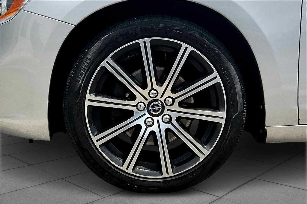 used 2017 Volvo S60 Inscription car, priced at $12,397