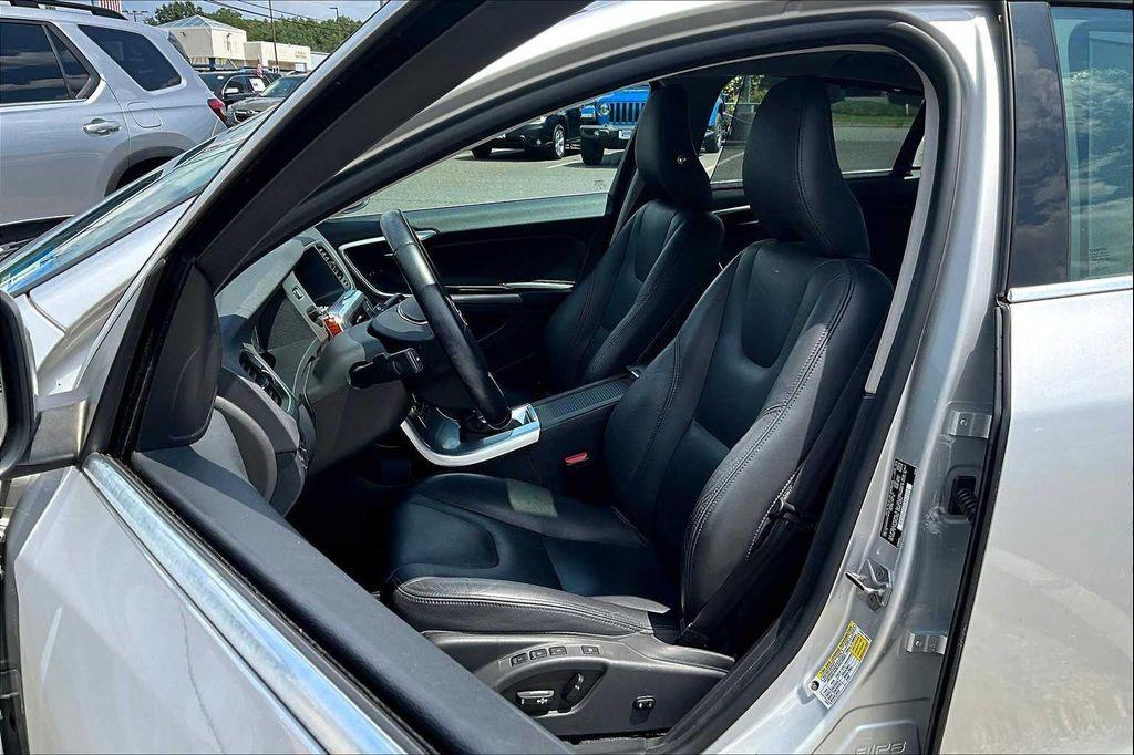 used 2017 Volvo S60 Inscription car, priced at $12,397