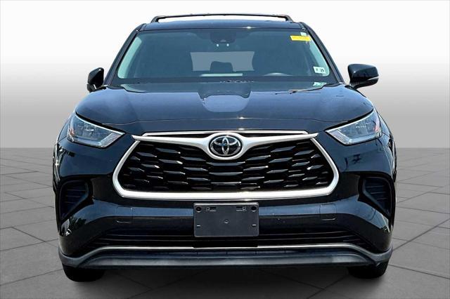 used 2020 Toyota Highlander car, priced at $32,530
