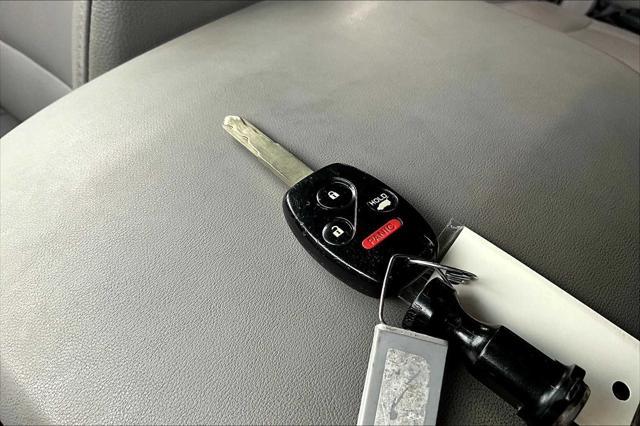 used 2014 Honda Pilot car, priced at $15,396
