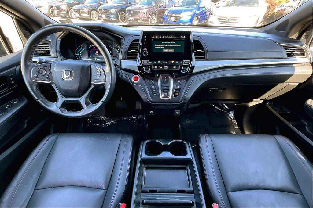 used 2023 Honda Odyssey car, priced at $35,213
