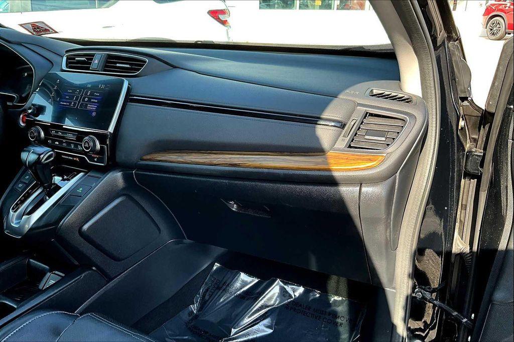 used 2017 Honda CR-V car, priced at $19,298