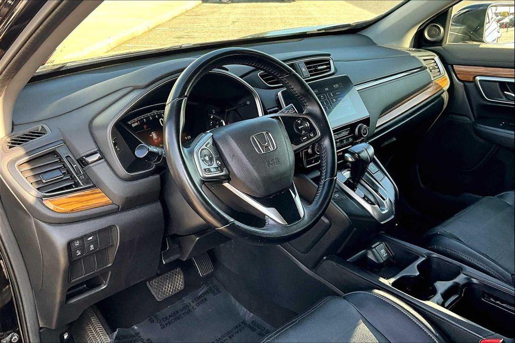 used 2017 Honda CR-V car, priced at $19,298