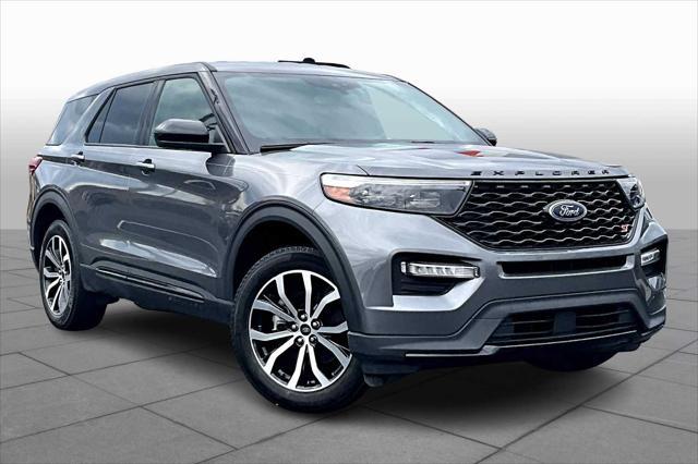 used 2022 Ford Explorer car, priced at $40,182