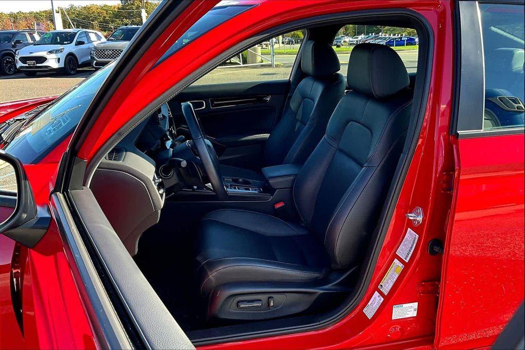 used 2025 Honda Civic Hybrid car, priced at $30,886