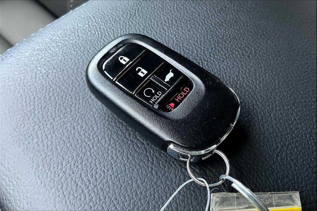 used 2025 Honda Civic Hybrid car, priced at $32,621