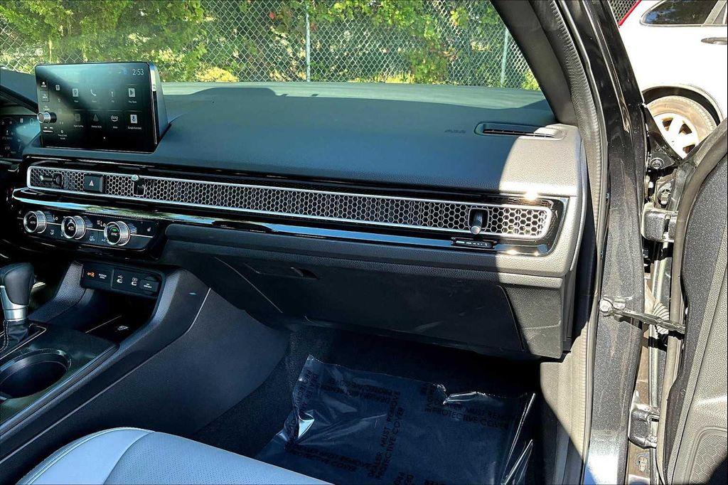 used 2025 Honda Civic Hybrid car, priced at $30,284