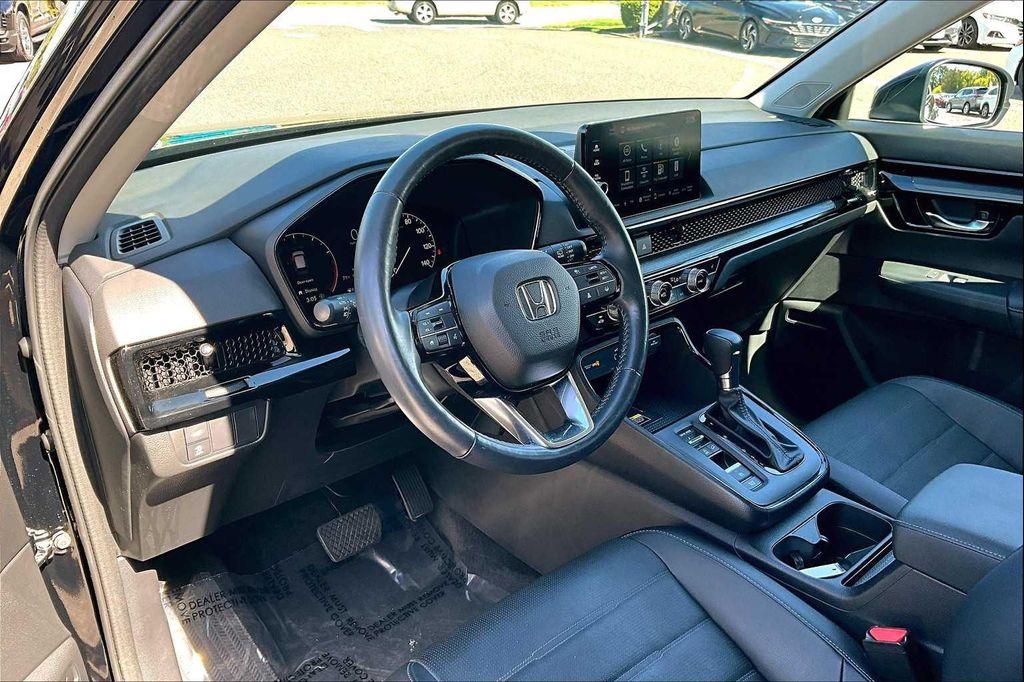 used 2024 Honda CR-V car, priced at $32,126