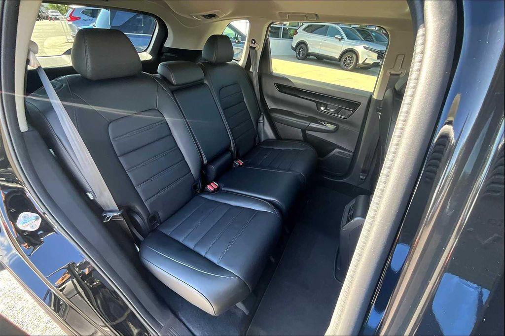 used 2024 Honda CR-V car, priced at $32,126