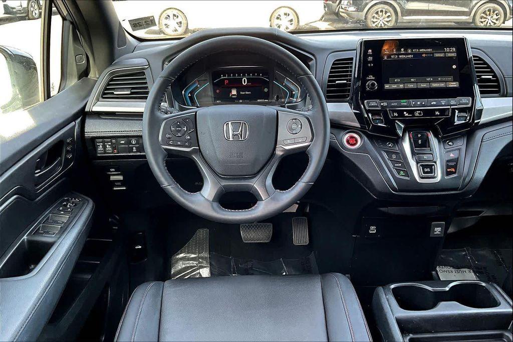 used 2024 Honda Odyssey car, priced at $36,063