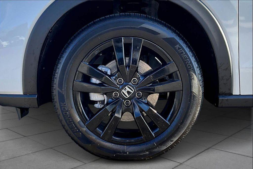 used 2026 Honda HR-V car, priced at $29,352