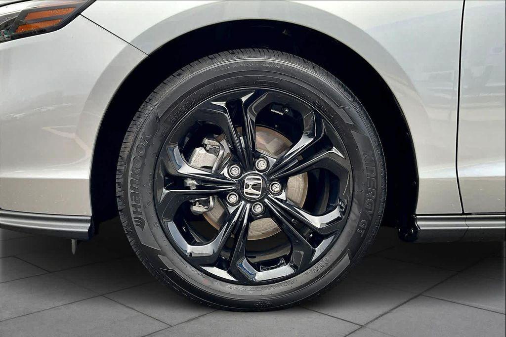 used 2025 Honda Accord car, priced at $28,726