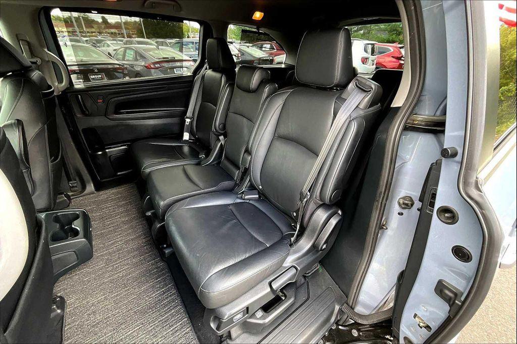 used 2023 Honda Odyssey car, priced at $35,250