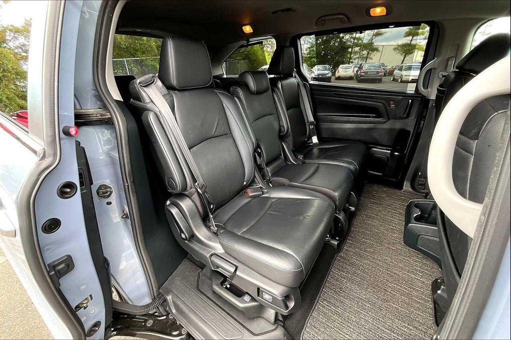 used 2023 Honda Odyssey car, priced at $35,250