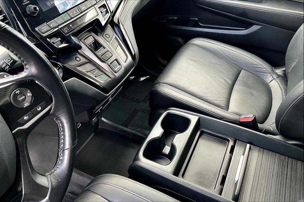 used 2023 Honda Odyssey car, priced at $35,250
