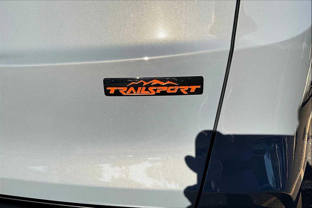 used 2026 Honda CR-V Hybrid car, priced at $37,102