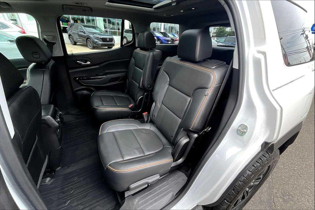 used 2022 GMC Acadia car, priced at $25,497