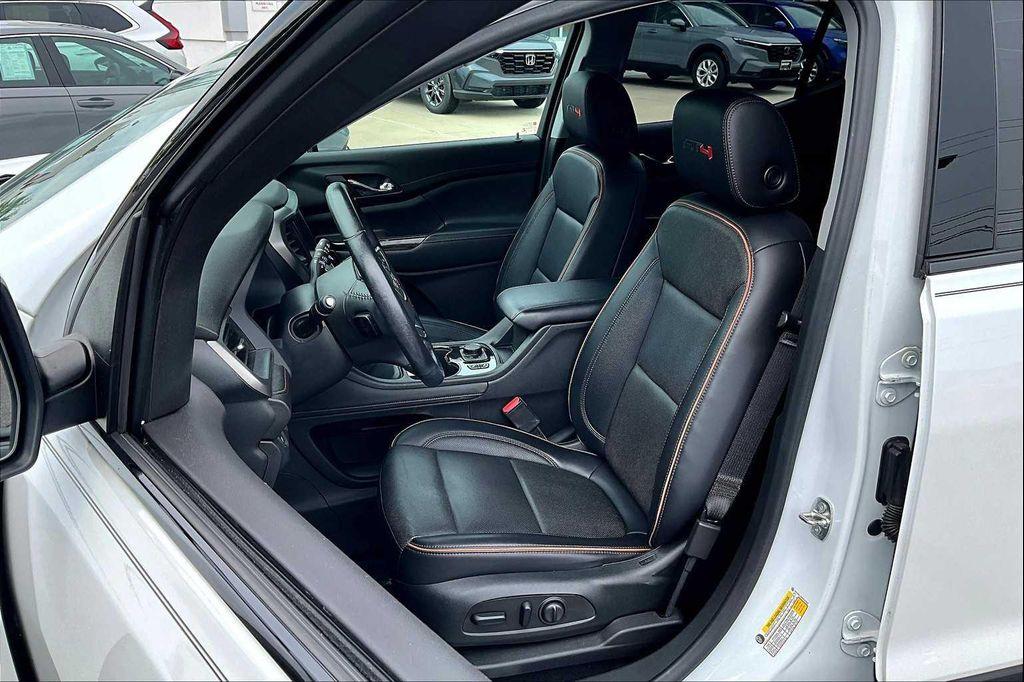 used 2022 GMC Acadia car, priced at $25,497