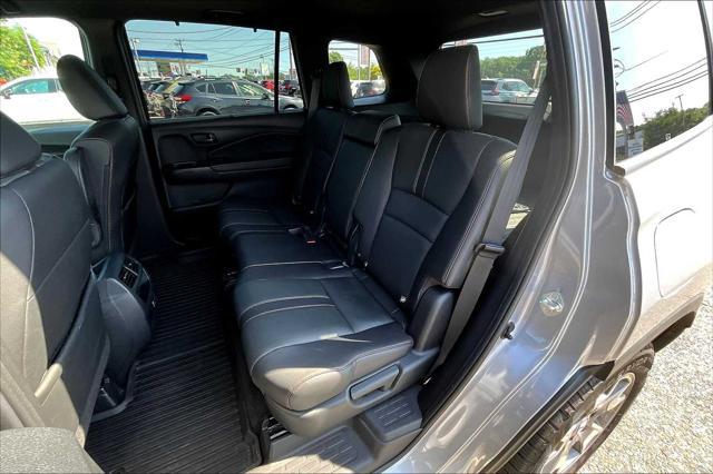 used 2022 Honda Passport car, priced at $27,474