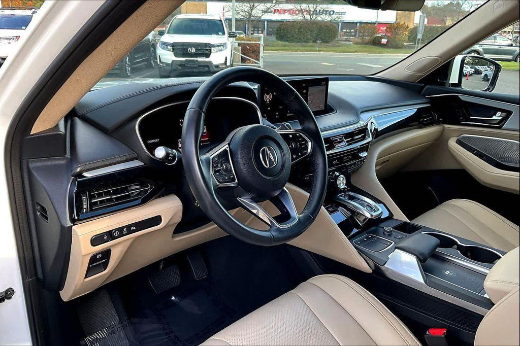 used 2023 Acura MDX car, priced at $39,997