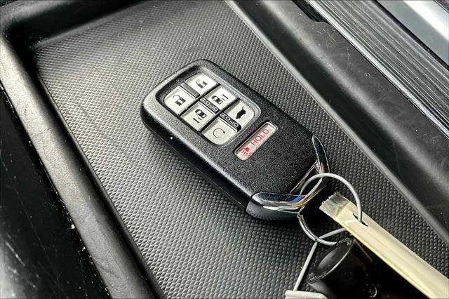 used 2023 Honda Odyssey car, priced at $36,129