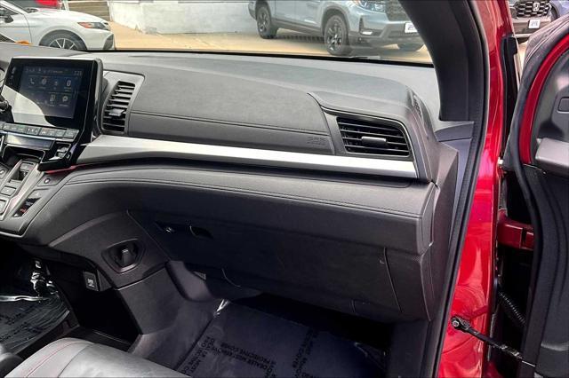used 2023 Honda Odyssey car, priced at $36,129