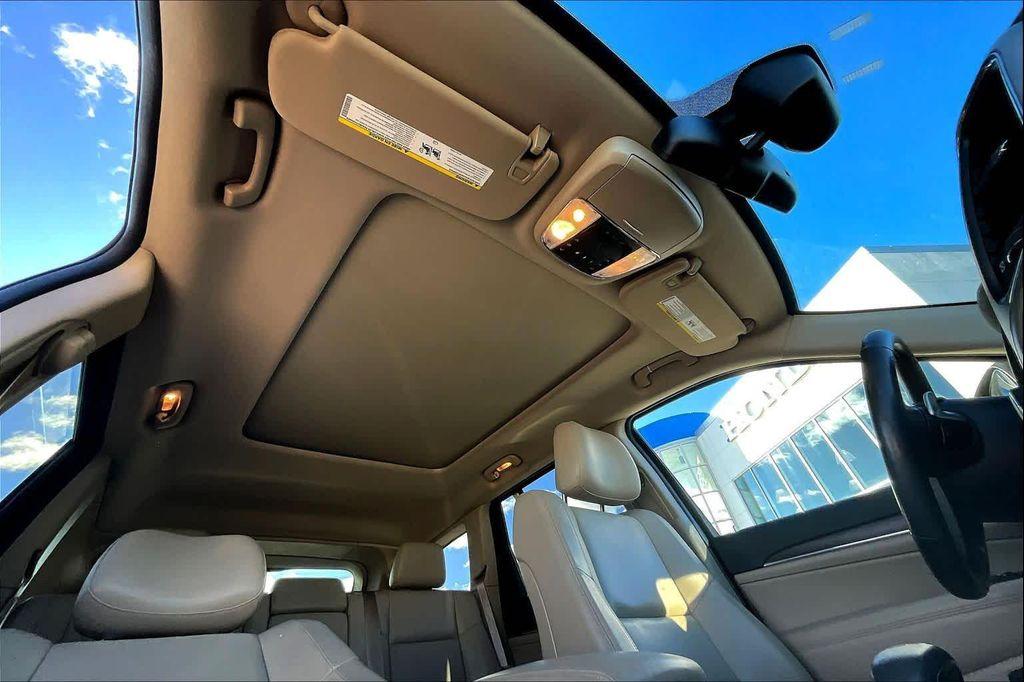 used 2015 Jeep Grand Cherokee car, priced at $12,649