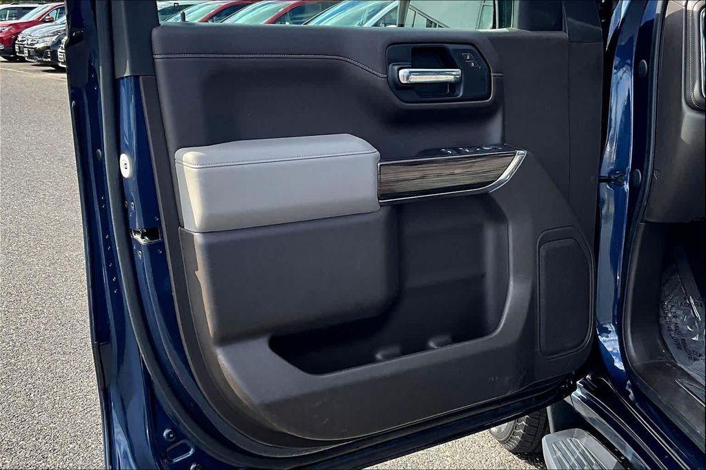 used 2022 Chevrolet Silverado 1500 car, priced at $29,455