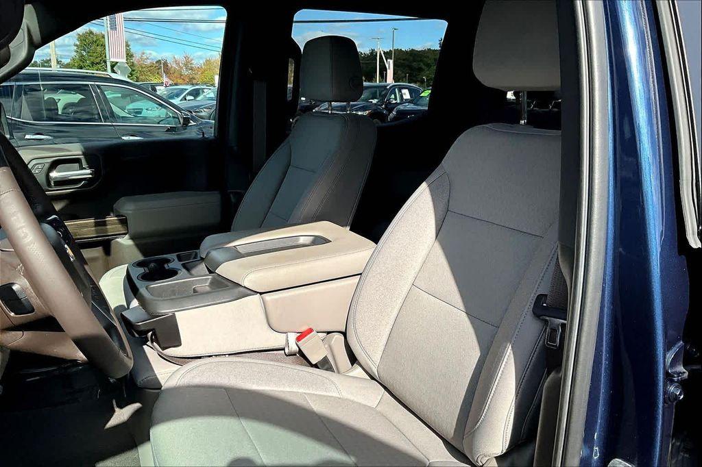 used 2022 Chevrolet Silverado 1500 car, priced at $29,455